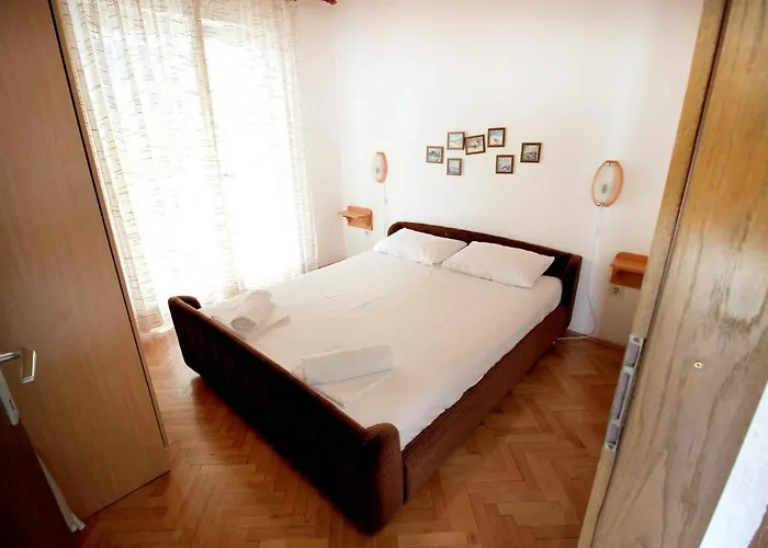 Apartamento By The Sea Mandre, Pag - 6373 *