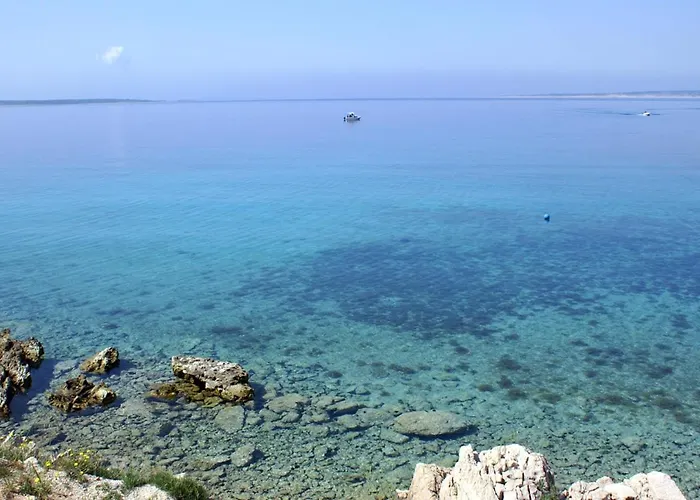 By The Sea Mandre, Pag - 6373 Apartman Kolan